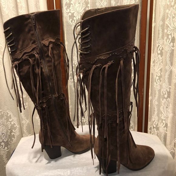 💥🎉💕HOST PICK 12/2/23💥🎉💕FINAL NWOT Jocelyn Fringed Boots in brown SZ 6.5 - Picture 3 of 6